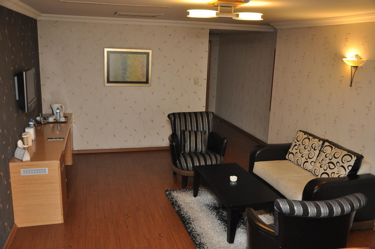 Gaziantep Plaza Hotel Room photo